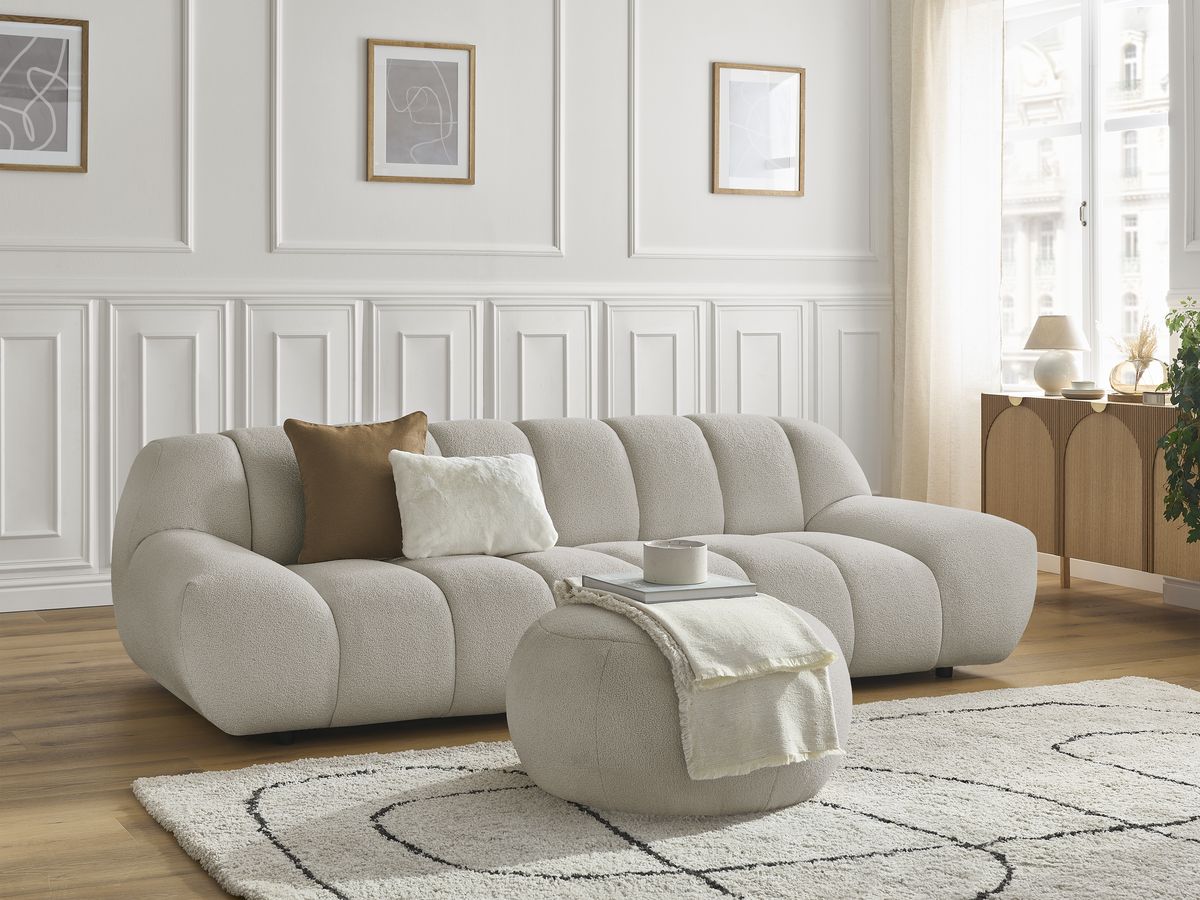 Sofa prosta 3-osobowa nierozkładana HAYDEN z dużym pufem tkanina bouclé